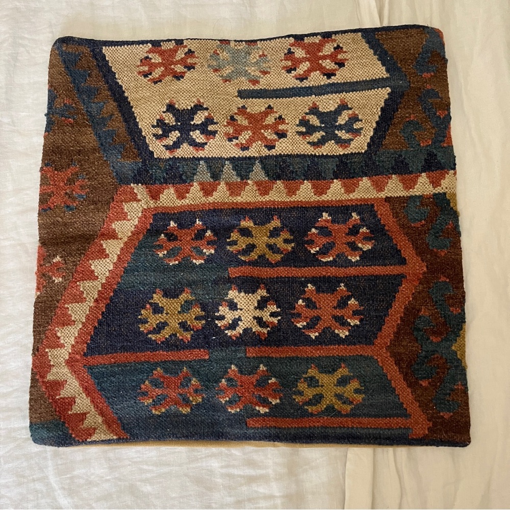 Kilim pillow cover